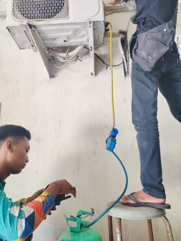 WhatsApp Image 2024-08-25 at 09.08.25