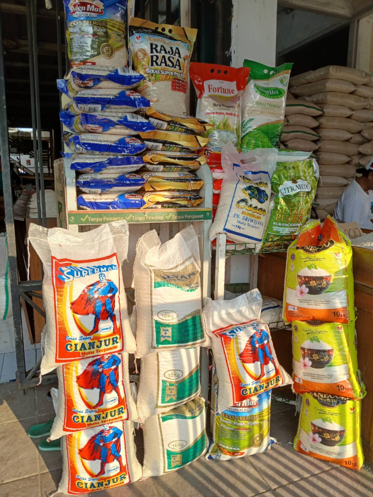 WhatsApp Image 2024-10-14 at 19.57.36