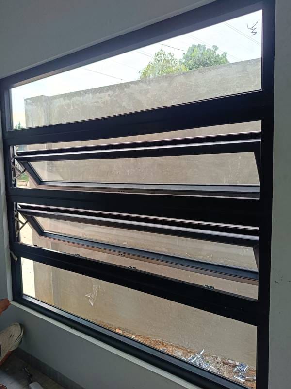 WhatsApp Image 2024-11-16 at 04.51.10 (1)