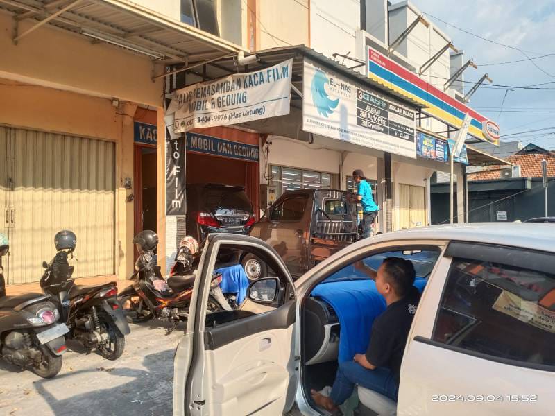 WhatsApp Image 2024-12-05 at 15.03.08 (1)