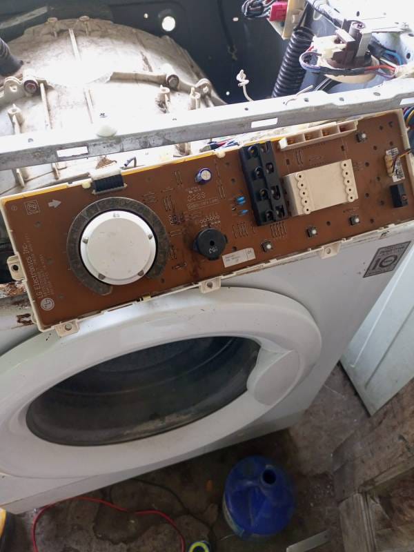 WhatsApp Image 2024-12-17 at 16.12.33 (2)