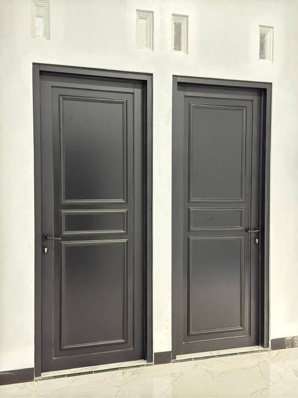 WhatsApp Image 2025-12-06 at 22.18.43 (2)